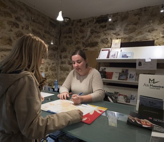 La Diputació de Castelló oferirà 225.000 euros per contractar informadors turístics