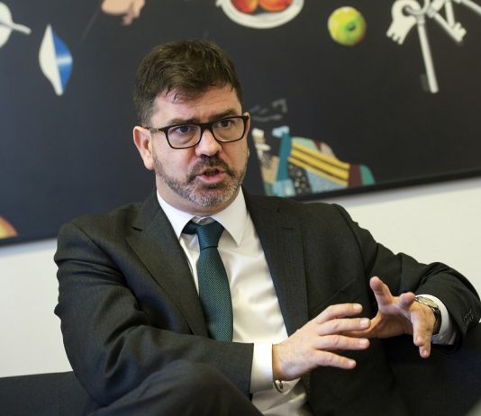 diputacio valencia emili altur foto