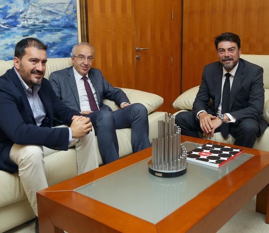 L’alcalde d’Alacant rep a Foment, Construccions i Contractes en l’Ajuntament