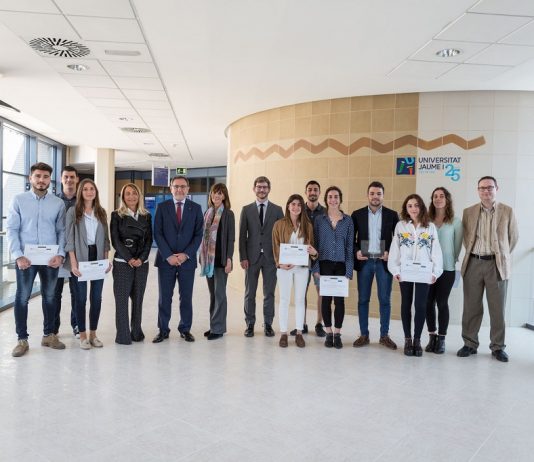 El rector de l’UJI rep a l’equip de Dret premiat en la competició internacional Moot