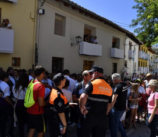 El Sexenni de Morella reb l’ajuda de 70 voluntaris de Protecció Civil