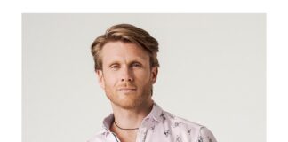 camisa slim fit perros y rayas rosas