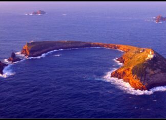 Islas Columbretes: Un volcán en el mar