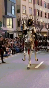 la mascleta da inicio a las fiestas