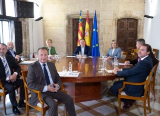 Ascer y el Consell analizan la crisis